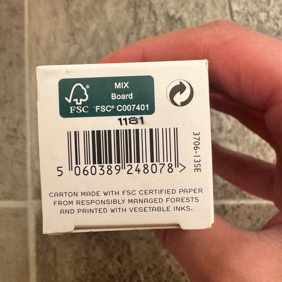 REN Clean Skincare Evercalm Global Protection Day Cream - Picture 2 of 3